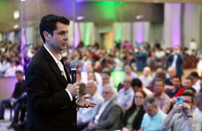 Alexandre Curi crava candidatura mesmo sem apoio do PSD