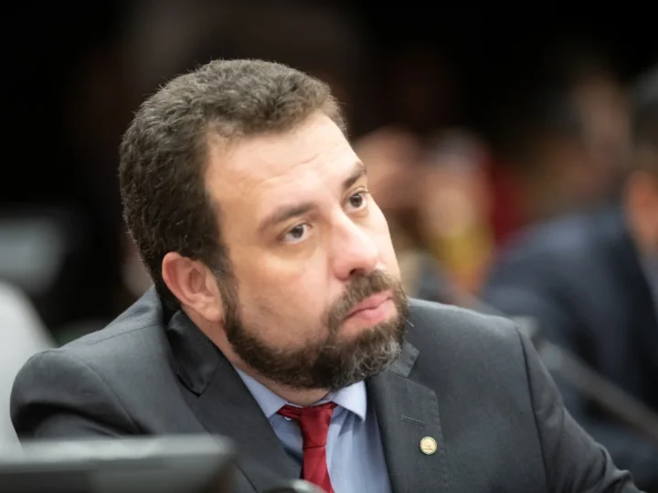 Guilherme Boulos: ministro que une empresários e entregadores de app