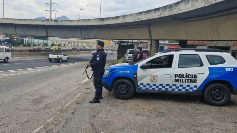 Cerca de 4,9 milhões de pessoas convivem com o crime no Rio