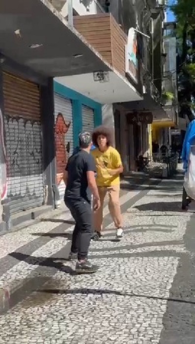Reviravolta na treta de Renato Freitas na rua
