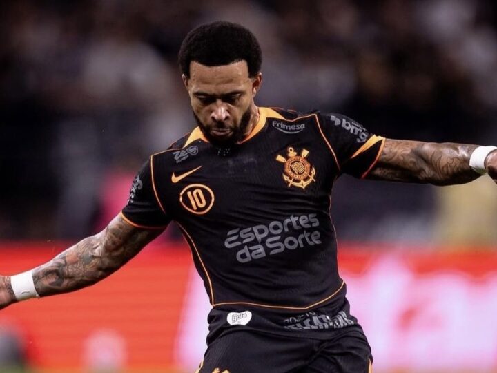 Lance Bizarro: ‘Fogo Amigo’ de Ramalho Anula Falta Perigosa de Depay em Derrota do Corinthians