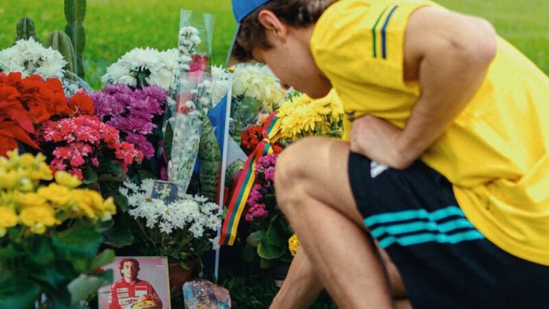 Antonelli Rende Homenagem a Senna em São Paulo e Reaviva Legado do Ídolo