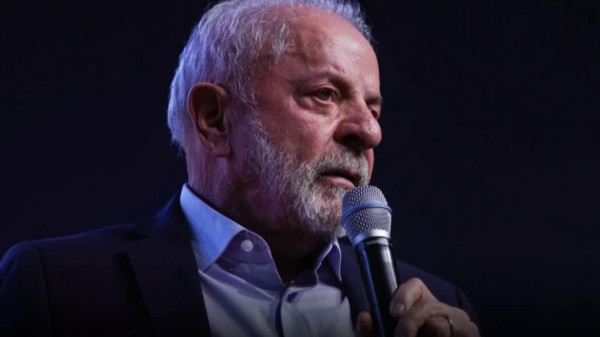 Lula Veta Uso das Forças Armadas no Combate ao Tráfico em Favelas