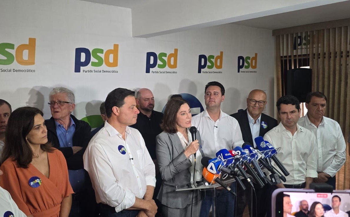 Cristina Graeml, candidata ao Senado pelo PSD durante anúncio ao lado de Ratinho Júnior e Sandro Alex (Foto: Ascom/CG)