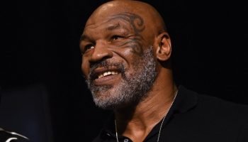 Mike Tyson anuncia África como palco da luta de exibição contra Floyd Mayweather