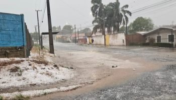 Ciclone mantém Paraná em alerta laranja por chuva forte e ventos de 100 km/h