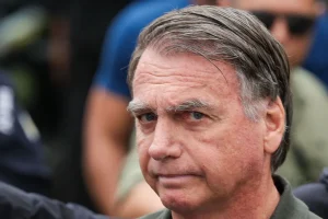 1-jair-bolsonaro-3-e1764092700878006484990202606272344.webp.webp