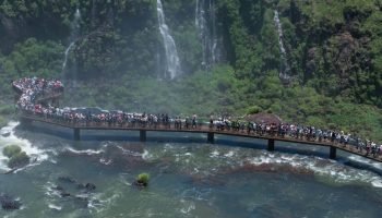 Programação especial de carnaval em Foz do Iguaçu — Foto: H2FOZ