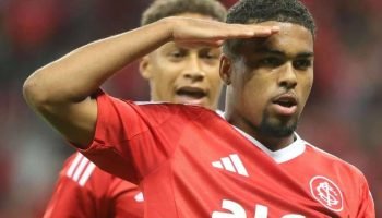 1243161806-2026-internacional-vitoria-de-guimaraes-atacante-gustavo-prado-contrato