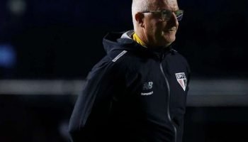1459159323-2026-campeonato-brasileiro-sao-paulo-x-atletico-mg-tecnico-dorival-junior