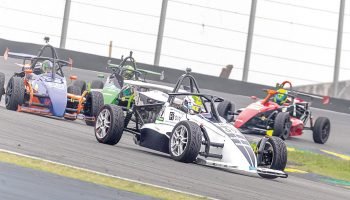 Dante Monteiro vence etapa Light na Fórmula 1600