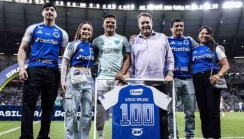 175530918-pedrinho-bh03