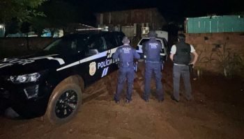 Ação da Polícia Civil em operação contra tráfico de drogas na cidade do Paraná —