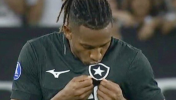 1989904952-danilo-botafogo