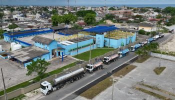 Sanepar aumenta abastecimento no Litoral com 26 caminhões-pipa e tecnologia