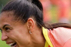 2138782636-2026-selecao-brasileira-al-nassr-al-hilal-zagueira-kathellen-souza