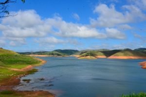 2730707056-vista-da-represa-do-jaguari-parte-do-complexo-do-cantareira-4051989964-7