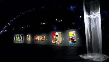 Exposição "Através" vai para a última semana no Museu Oscar Niemeyer