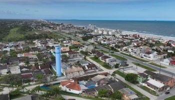 Semana de altas temperaturas resulta em aumento de 20% no consumo de água no Litoral