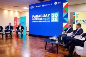 300426-business-week-mic