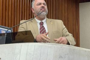 Artagão Júnior destaca investimentos históricos em Guarapuava na tribuna da Assembleia Legislativa