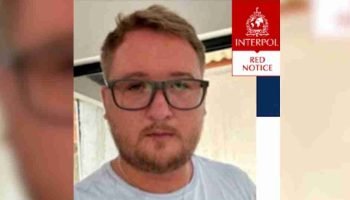 3a651c8bab69192ae8377334900b73c856f4a327