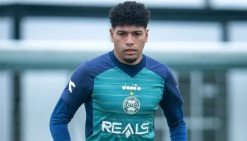 Volante Filipe Machado anuncia saída do Coritiba