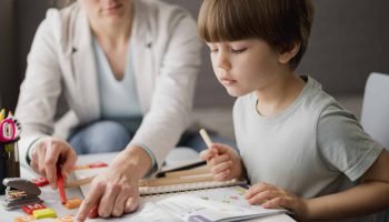 Comissão de Saúde aprova regulamentação da carreira de psicopedagogo