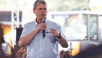 54807689200_93db36af3c_k-750x500-2