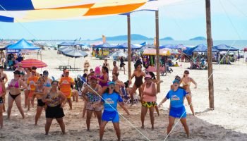 Comércios em Pontal do Paraná e Guaratuba aquecem no início da temporada de verão