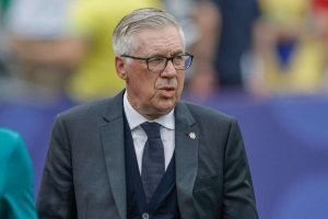 758071616-ancelotti-futebol