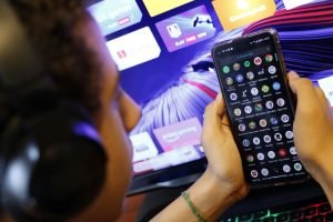 Discord anuncia novas regras para segurança de usuários adolescentes — Foto: g+