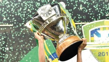 Copa do Brasil define finalistas neste domingo