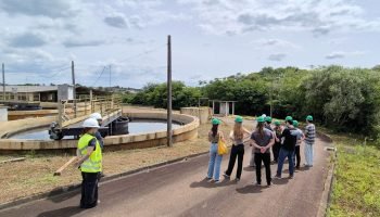 Universitários visitam programa "Você no Saneamento" da Iguaçu
