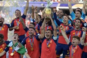 AFP__20260719__C2LJ9GM__v1__MidRes__FblWc2026Match104EspArgFinalTrophy
