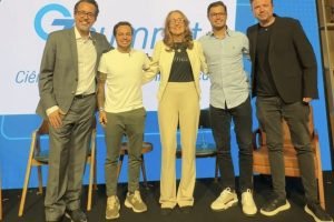 Alexandre-Leprevost-a-dir.-com-Elton-Junior-Thammy-Miranda-Monica-Gabbay-Reinaldinho-Moreira-no-G7Su.jpeg