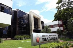 Camara-Municipal-de-Maringa.jpg