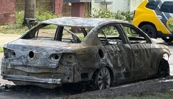 Carro-queimado-no-Boqueir.jpg