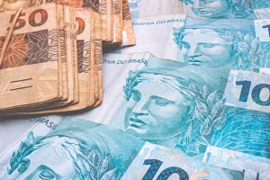 Lotofácil sorteia números do concurso 3587 e anuncia prêmio de 5 milhões