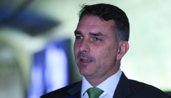 Flavio-Bolsonaro-audiencia-tarifas-brasil-EUA-Pedro-Franco-Agencia-Senado