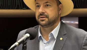 Deputado federal Geraldo Mendes no plenário da Câmara dos Deputados (Foto: Ascom/GM)