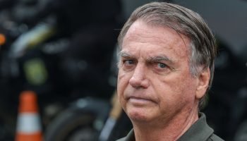 Bolsonaro solicita assistência religiosa na prisão