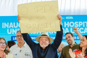 Lula-defende-o-Pix-contra-tarifaco-dos-EUA