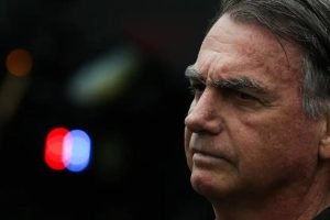 Lz8QBoB7-bolsonaro-boletim-medico