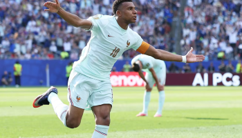 Mbappe-lidera-a-vitoria-da-Franca-sobre-Marrocos-e-coloca-os-Bleus-na-semifinal