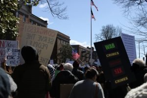 No_kings_protest_in_Morristown_28-3-2026_03-300x200-1