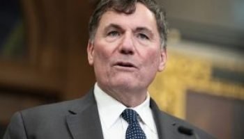 O-ministro-canadense-ministro-Dominic-LeBlanc-300x225-1