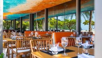 OX Steak & Fish apresenta ceias especiais de Natal e Réveillon à beira-mar em Balneário Camboriú