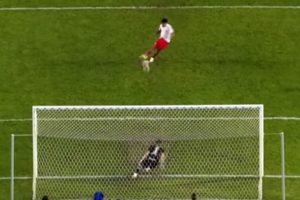 Paranavai-penalti.jpg
