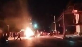 Protestos-em-frente-a-sede-do-Partido-Comunista-em-Cuba-300x142-1